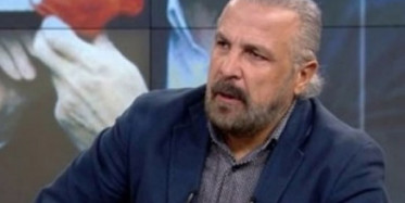 Mete Yarar'dan Siyasetçilere Suriye Milli Ordusu Tepkisi