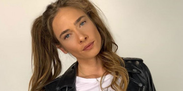 Müge Boz, Eşi Caner Erdeniz ile Kızı Vina’nın Keyifli Hallerini Paylaştı