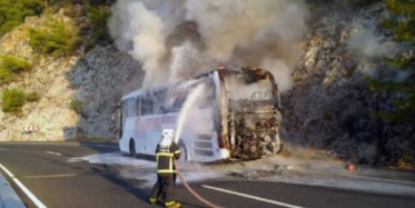 Muğla'da Otobüs Yangını