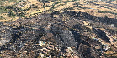 Muğla’da Yanan Ormanlık Bölge Havadan Görüntülendi