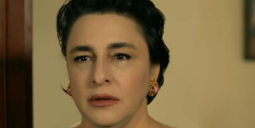 Müjgan'ı Mukaddes Kurtarıyor