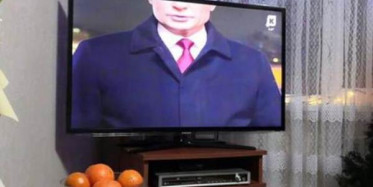 Rus Lider Putin'in Yayın Sırasında Kafası Kesildi