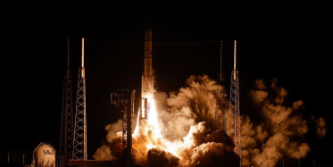 NASA’dan 50 yıl sonra bir ilk! Ay’a iniş tamamlandı