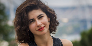 Nesrin Cavadzade Çılgına Döndü