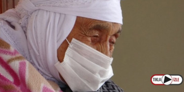 Türkiye'nin En Yaşlı Annesi Emine Nineye Sürpriz Ziyaret