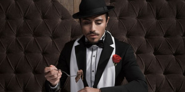 Nusret, Lokantada Halay Çekti Sosyal Medya Sallandı