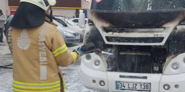 Beylikdüzü'nde Öğrenci Servisinde Yangın