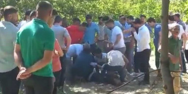 Ölümün nereden geleceği belli olmuyor! Elazığ'da halay başı çeken adam kalp krizi geçirerek bir anda yere yığıldı