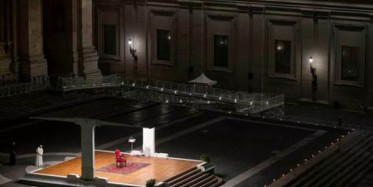 Vatikan Karanlığa Gömüldü