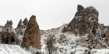 Peri Bacaları Beyaza Büründü