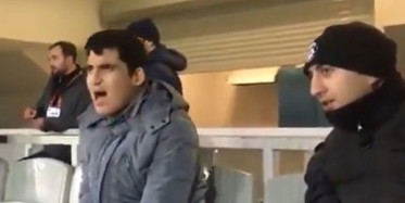 Polis Memuru Görme Engelli Taraftara Maç Anlattı