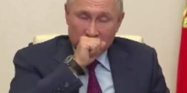 Putin'i Canlı Yayında Öksürük Krizi Tuttu! Tartışmalar Başladı!