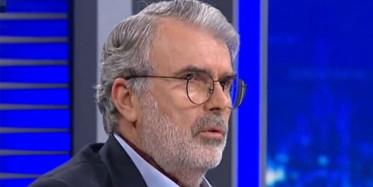 Resul Tosun: 'Devletinizi Küçümsemeyin!'