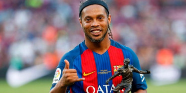Ronaldinho Galatasaray Beşiktaş Derbisini Yorumladı! 