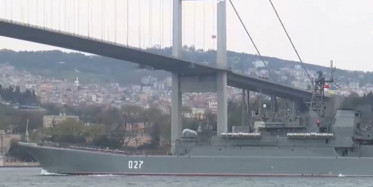 Rus Savaş Gemileri İstanbul Boğazı’ndan Karadeniz’e Geçti