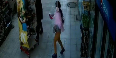 Rüzgarın Sürüklediği Stant Herkesi Gülümsetti