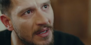 Sefirin Kızı Uraz Kaygılaroğl'nun Yıldızını Parlatıyor