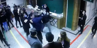 Sağlık Personellerine Saldırı Kamerada