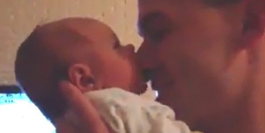 yeni dogmus bebeklerin birbirinden sevimli hallerii