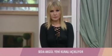 Ramazan Programında Cem Karaca Performansı 'İşçisin Sen İşçi Kal'
