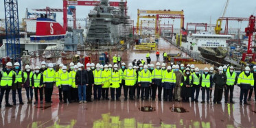 Selçuk Bayraktar TB3’ün Yuvası TCG ANADOLU’ya Ziyaret Gerçekleştirdi