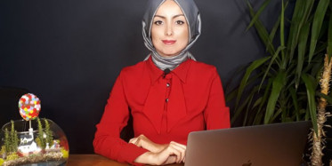 Pembe Kafe: Okula Giderken En Kısa Sürede Hazırlanma Taktikleri!