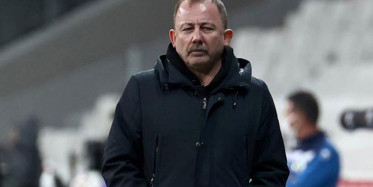 Sergen Yalçın Yıldız Futbolcuyu Kadrosuna Dahil Etmek İstiyor