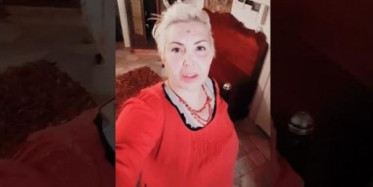 Sisi Lakaplı Seyhan Soylu Başörtüsü ve Peçe Takıp Evlendi