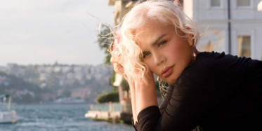 Sezen Aksu Yeni Parçası Bende Yoluma Giderim’i Müzikseverlerin Beğenisine Sundu