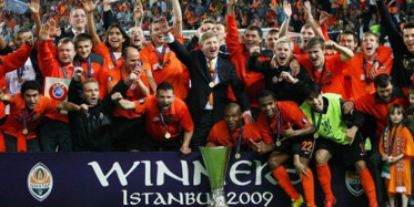 Shaktar Donetsk UEFA Kupası'nın Sahibi Oluyor