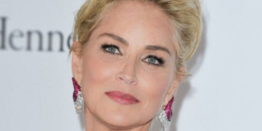 Sharon Stone’nun Büyükannesi Coronavirüs Nedeniyle Hayatını Kaybetti