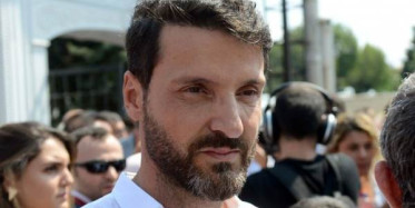 Sinan Özen Kızı Neva’nın Sağlık Durumu Hakkında Bilgi Verdi