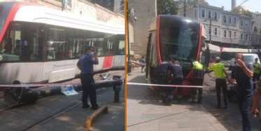 Son Dakika: İstanbul'da Tramvay Raydan Çıkınca Vatandaşlar Korku Dolu Anlar Yaşadı