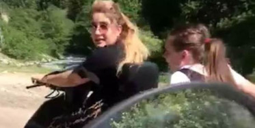  Trabzon'da Elektrikli Bisikletle Dereye Düşen Kadının Son Görüntüleri Ortaya Çıktı