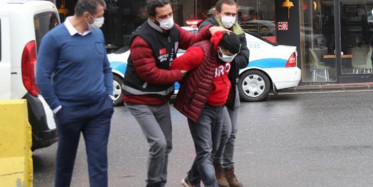 Sosyal Medya Ayağa Kalktı! Eşcinsel Diye Öldüresiye Dövdü