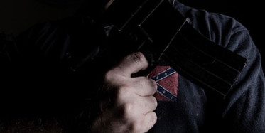 Sosyal Medyada Silah Teşhiri Yapan Adam Gözaltına Alındı