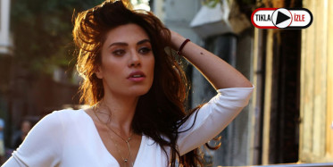 Şükran Ovalı’dan Dans Şov