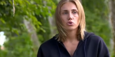 Meryem Ada'dan Ayrıldı