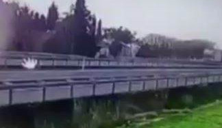 Tekirdağ'da Araç Ok Gibi Tıra Saplandı