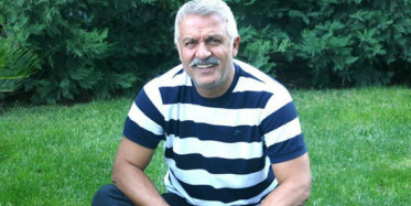 Talat Bulut’tan Esprili Paylaşım