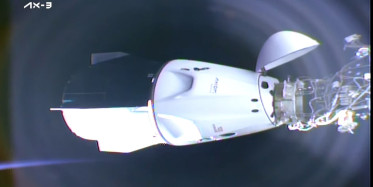 Tarihi an: İlk Türk astronot Gezeravcı'yı taşıyan uzay aracı, Uluslararası Uzay İstasyonu'na kenetlendi!