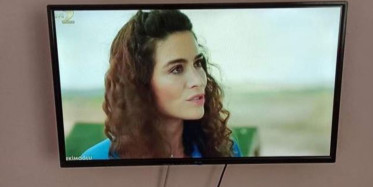 Televizyonunu Satışa Çıkaran Vatandaş Öyle Bir Not Yazdı ki Herkesi Ağlattı!