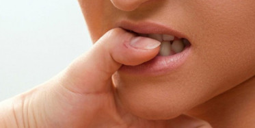 Tırnaklarını Yiyen İnsanların Büyük Sırrı!