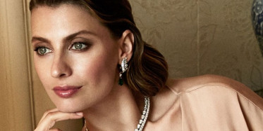 Tuba Ünsal: Evde Sıkıldım Diyeni Oklavayla Döverim