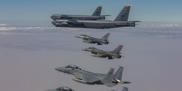 Türk F-16'ları Amerika'nın B-52 Uçaklarına Refakatçilik Etti