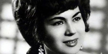 Türk Halk Müziğinin Efsane İsmi Yıldız Ayhan Vefat Etti!