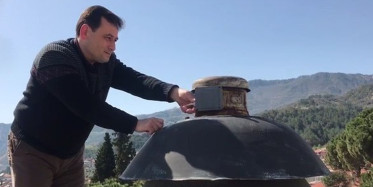 Türkiye'de yalnızca 3 tane var! Denizli Buldan'da yaşayan vatandaşlar iftarını Ramazan borusu sesiyle beraber açıyor