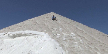 Tuz Tepelerinde Kayak