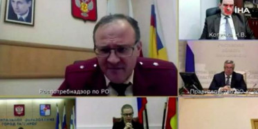 Rus Müdür Koronavirüs Toplantısında Uyudu