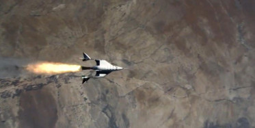 Uzay Turizm Aracı Virgin Galactic Uçuş Testini Başarıyla Sonuçlandı